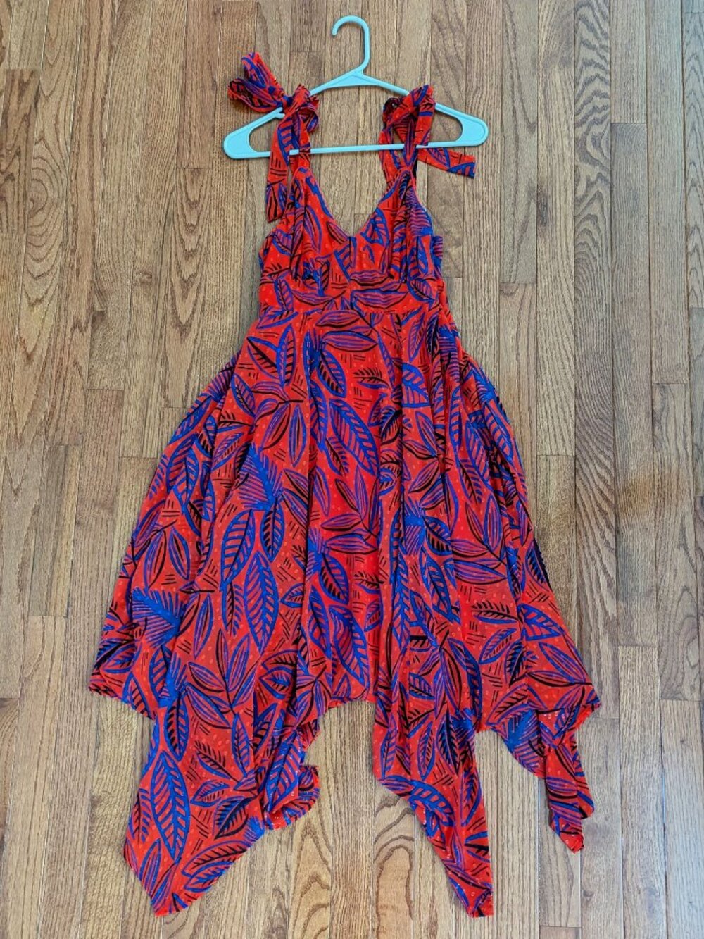 Alexis for Target clip dot handkerchief hem dress XXS